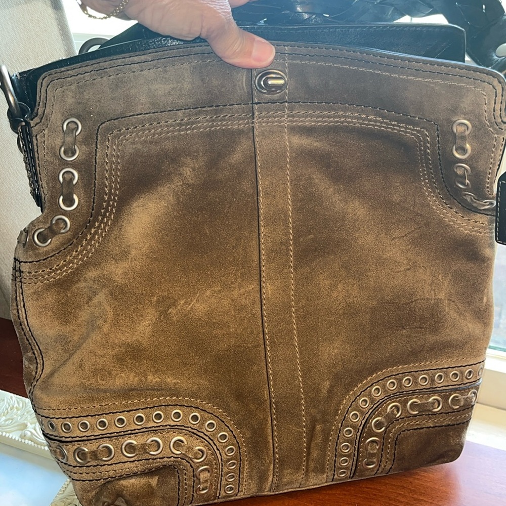 Rare suede Coach purse in super condition!